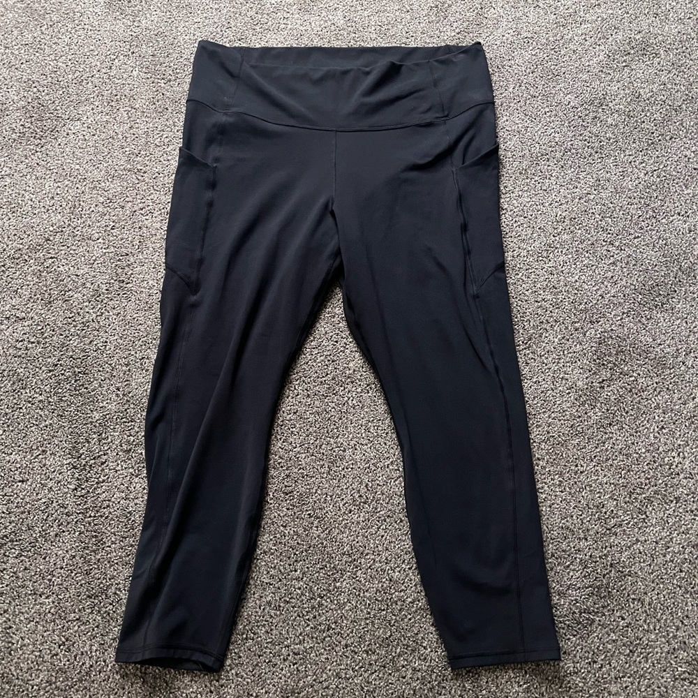 Fabletics Black High-Waisted Leggings 2 pair